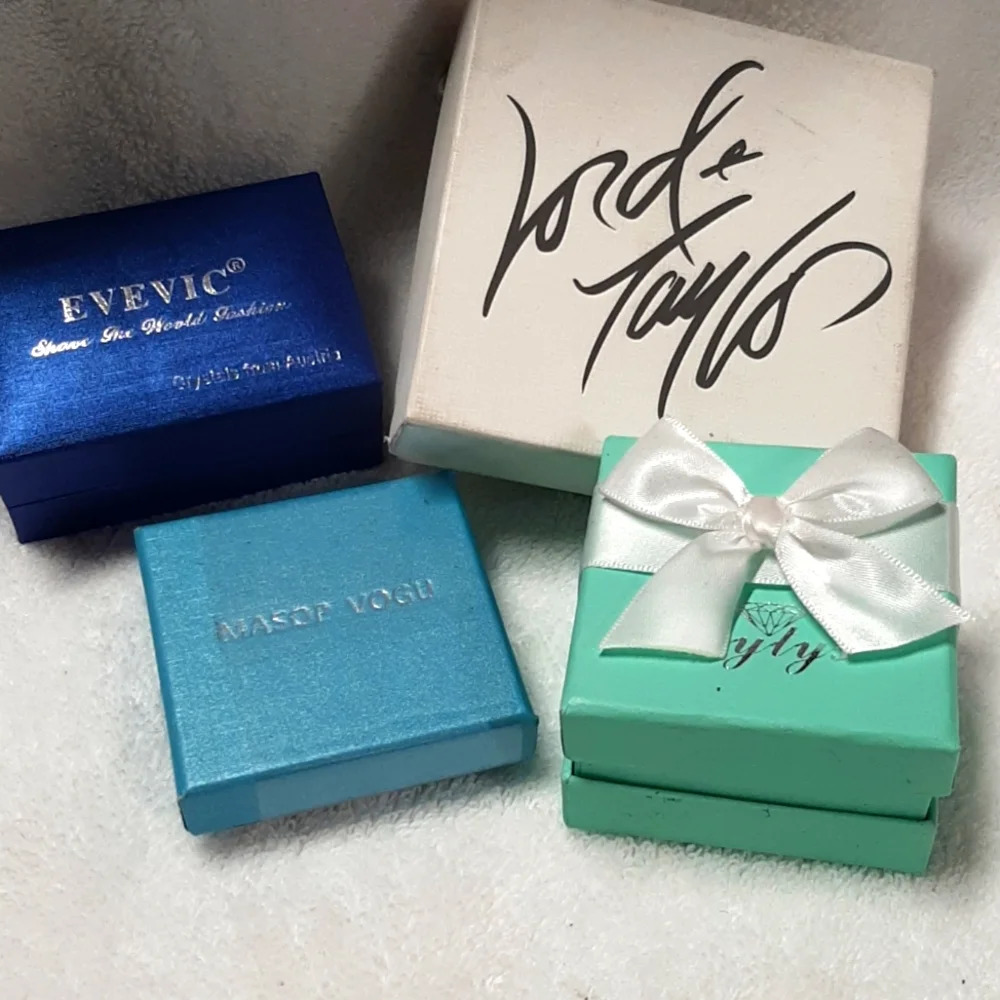MYSTERY BOXES